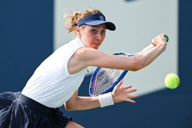 MONTREAL, QC - JULY 27: Cristina Bucsa (ESP) returns the ball during a first round match at WTA, Tennis Damen National Bank Open on July 27, 2025 at IGA Stadium in Montreal, QC (Photo by David Kirouac Icon Sportswire) TENNIS: JUL 27 National Bank Open EDITORIAL USE ONLY Icon250727068