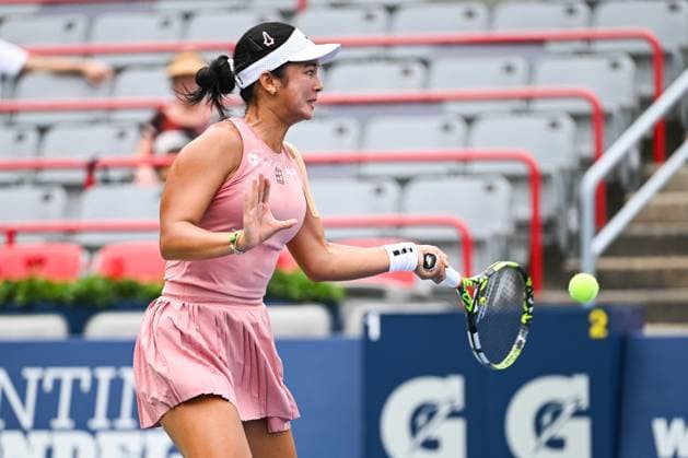 MONTREAL, QC - JULY 27: Alexandra Eala (PHI) returns the ball during a first round match at WTA, Tennis Damen National Bank Open on July 27, 2025 at IGA Stadium in Montreal, QC (Photo by David Kirouac Icon Sportswire) TENNIS: JUL 27 National Bank Open EDITORIAL USE ONLY Icon250727043