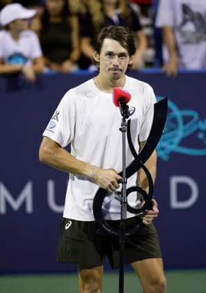 July 27, 2025: Alex De Minaur addresses the fans holding the championship trophy after the final match during the 2025 Mubadala Citi DC Open tennis tournament being played at Rock Creek Park Tennis Center in Washington, D.C. CSM District Of Columbia United States of America - ZUMAc04_ 20250727_zma_c04_310 Copyright: xJustinxCooperx