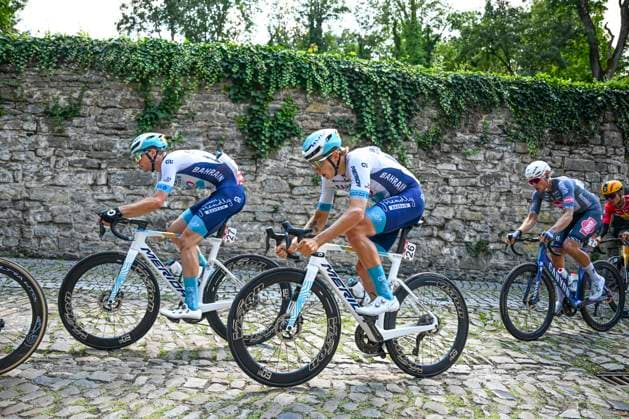 Tour de Wallonie 2025 Stage 3 ANTOING, BELGIUM - JULY 28 : Borgo Alessandro of Bahrain - Victorious, Van Mechelen Vlad of Bahrain - Victorious in action during stage 3 of the 30th edition of Tour de Wallonie an UCI ProSeries 2.Pro cycling road race stage for Men Elite of 165.3 km with start in Estinnes and finish in Antoing on July 28, 2025 in Antoing, Belgium, 28 07 2025 ( Motordriver Pieter Van Herzele - Antoing Belgium  Copyright: xTomasxSiskx