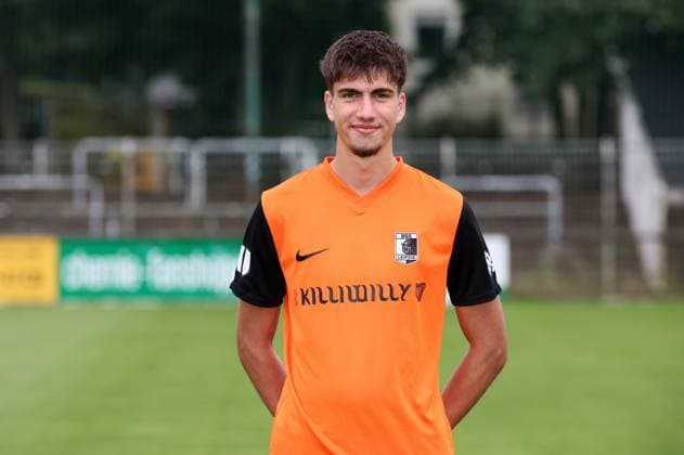 Teampraesentation Chemie Leipzig Regionalliga Torwart Tom Eisfeld (12, Chemie), BSG Chemie Leipzig; Regionalliga Nordost, Porträttermin 2025 2026 , Leipzig, 26.07.2025, Alfred-Kunze-Sportpark, Fußball , Nur zur redaktionellen Nutzung. Only editorial use.