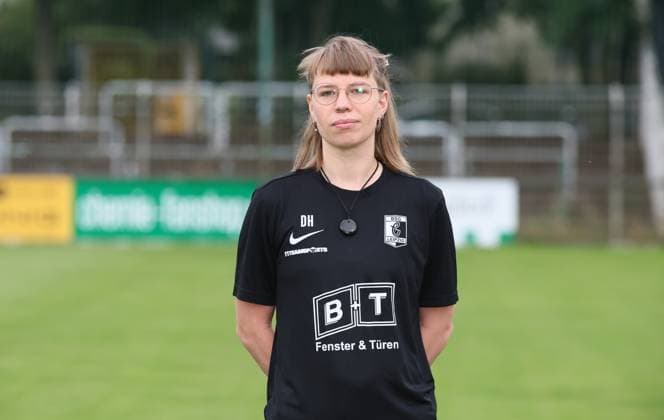 Teampraesentation Chemie Leipzig Regionalliga Physiotherateutin Kira Dörnte Doernte, BSG Chemie Leipzig; Regionalliga Nordost, Porträttermin 2025 2026 , Leipzig, 26.07.2025, Alfred-Kunze-Sportpark, Fußball , Nur zur redaktionellen Nutzung. Only editorial use.