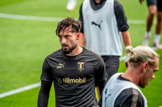 250729 Sead Haksabanovic during a UEFA Champions League training session with Malmö FF on July 29, 2025 in Malmö. Photo: Christian Örnberg BILDBYRAN COP 166 CO0595 fotboll football soccer fotball uefa champions league qualifier champions league träning practice training malmö ff bbeng Copyright: CHRISTIANxÖRNBERG BB250729CO032