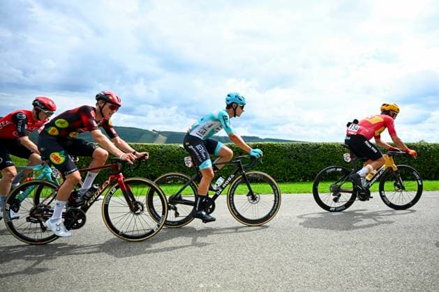 Tour de Wallonie 2025 Stage 4 SERAING, BELGIUM - JULY 29 : De Bruyckere Kay of Pauwels Sauzen - Cibel Clementines, Magli Filippo of VF Group - Bardiani CSF - Faizane, during stage 4 of the 30th edition of Tour de Wallonie an UCI ProSeries 2.Pro cycling road race stage for Men Elite of 163.3 km with start in Welkenraedt and finish in Seraing on July 29, 2025 in Seraing, Belgium, 29 07 2025 ( Motordriver Louis Bidlot - Seraing Belgium  Copyright: xTomasxSiskx