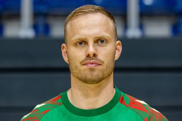 29.07.2025, xtgx, SC Magdeburg - Fototermin Saison 2025 26 v.l. Omar Ingi Magnusson (Magdeburg, 14) Portrait, Portraet, Einzelbild Magdeburg