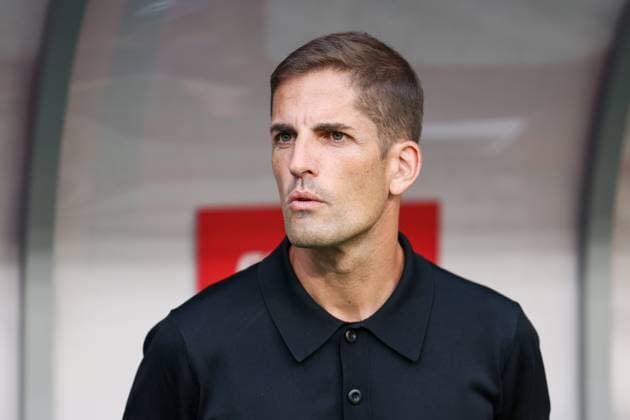RUSSIA, MOSCOW - JULY 29, 2025: Sochi s head coach Robert Moreno anticipates a 2025 2026 Russian Cup Group B Round 1 football match between Dynamo Moscow and FC Sochi at VTB Arena Russian Football Cup: Dynamo Moscow Vs FC Sochi  - ZUMAt113 20250729_zaa_t113_229 Copyright: xAlexanderxShcherbakx