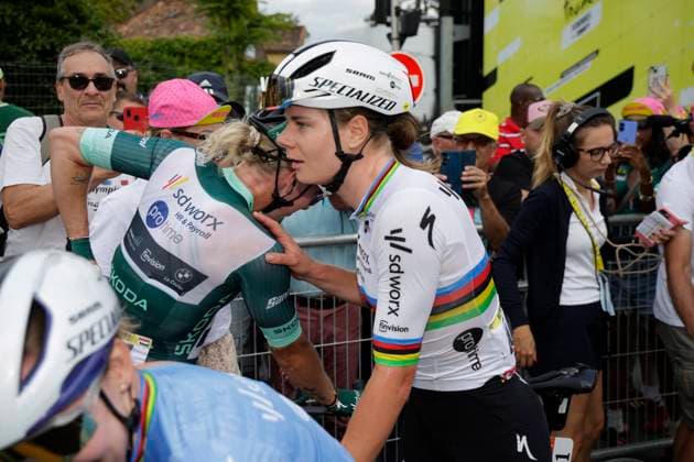 Tour de France Femmes 2025 - stage 4 Tour de France Femmes 2025 - 4th Edition - 4th stage Saumur - Poitiers 130,7 Km - 29 07 2025 - Lorena Wiebes (NED - Team SD Worx - Protime) - Lotte Kopecky (BEL - Team SD Worx - Protime) - photo Massimo Fulgenzi SprintCyclingAgency 2025 Poitiers France  Copyright: xMassimoxFulgenzix xSprintcyclingagencyx