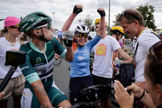 Tour de France Femmes 2025 - stage 4 Tour de France Femmes 2025 - 4th Edition - 4th stage Saumur - Poitiers 130,7 Km - 29 07 2025 - Lorena Wiebes (NED - Team SD Worx - Protime) - Anna Van Der Breggen (NED - Team SD Worx - Protime) - photo Massimo Fulgenzi SprintCyclingAgency 2025 Poitiers France  Copyright: xMassimoxFulgenzix xSprintcyclingagencyx