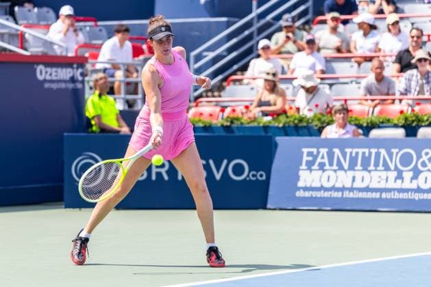 July 29, 2025, Montreal, Quebec, Canada: REBECCA MARINO (WC), from Canada returning service in first set against Emma Navarro (8), from USA at Canadian Open at IGA stadium in Montreal, Quebec, Canada on 2024-05-24 Montreal Canada - ZUMAl189 20250729_zsp_l189_014 Copyright: xYannickxLegarex