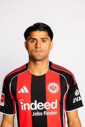 Mahmoud Dahoud - Eintracht Frankfurt, Porträttermin 2025 2026, GER Eintracht Frankfurt, Porträttermin 2025 2026, GER