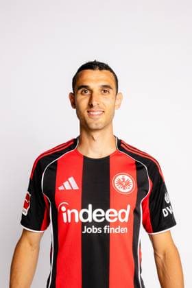 Ellyes Skhiri - Eintracht Frankfurt, Porträttermin 2025 2026, GER Eintracht Frankfurt, Porträttermin 2025 2026, GER ***