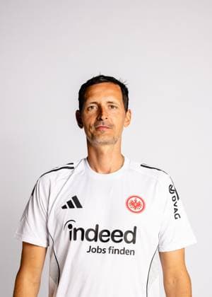 Trainer Dino Toppmöller - Eintracht Frankfurt, Porträttermin 2025 2026, GER Eintracht Frankfurt, Porträttermin 2025 2026, GER