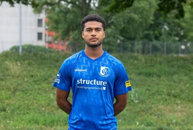 David Kebe; VSG Altglienicke; Regionalliga Nordost, Porträttermin 2025 2026, 17.07.2025, Copyright: xSebastianxRäppold MatthiasxKochx
