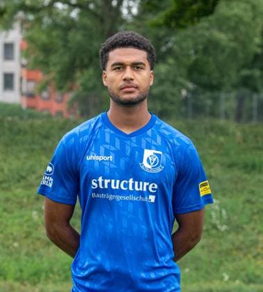 David Kebe; VSG Altglienicke; Regionalliga Nordost, Porträttermin 2025 2026, 17.07.2025, Copyright: xSebastianxRäppold MatthiasxKochx