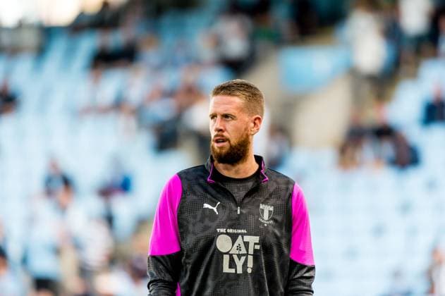 250730 Pontus Jansson of Malmö FF ahead ofof the UEFA Champions League qualifier football match between Malmö FF and FK RFS on July 30, 2025 in Malmö. Photo: Christian Örnberg BILDBYRAN COP 166 CO0596 fotboll football soccer fotball uefa champions league qualifier champions league malmö ff fk rfs bbeng Copyright: CHRISTIANxÖRNBERG BB250730CO012