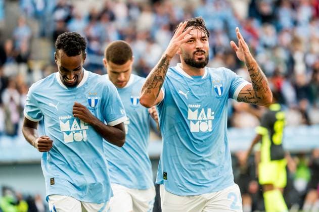 250730 Sead Haksabanovic of Malmö FF celebrates after 1-0 during the UEFA Champions League qualifier football match between Malmö FF and FK RFS on July 30, 2025 in Malmö. Photo: Christian Örnberg BILDBYRAN COP 166 CO0596 fotboll football soccer fotball uefa champions league qualifier champions league malmö ff fk rfs bbeng bbauto jubel Copyright: CHRISTIANxÖRNBERG BB250730CO027