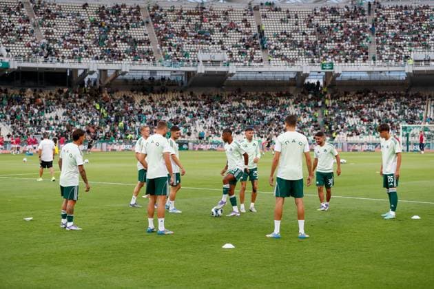 Panathinaikos F.C. v Rangers UEFA Champions League Panathinaikos F.C. players warm up during the UEFA Champions League Second Qualifying Round Second Leg match at the Olympic Stadium (Greece), Marousi UK Newspapers OUT Copyright: xYannisxHalasx FIL-22021-0010