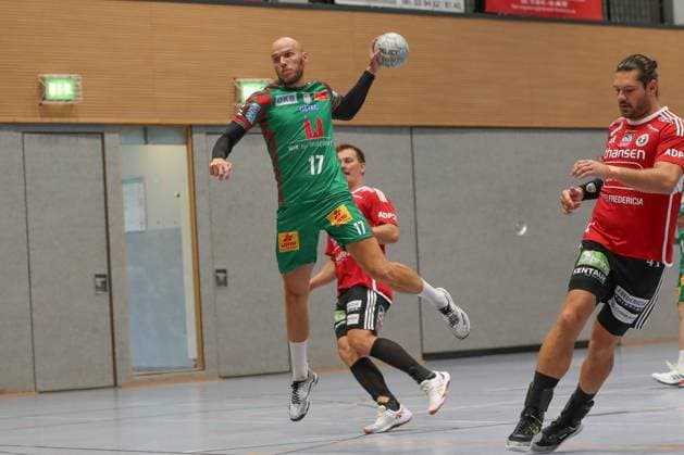 30.07.2025, xgox, Handball - Testspiel SC Magdeburg - Fredericia Handboldklub emspor, v.l. Tim Hornke (Magdeburg, 17) wirft Tor, Torschuetze, erzielt Tor, Treffer, scores the goal Ilsenburg