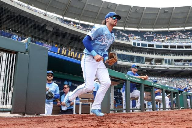 July 30, 2025: Kansas City Royals shortstop Bobby Witt Jr. (7) takes the field for a game against the Atlanta Braves at Kauffman Stadium in Kansas City, MO. CSM Kansas City United States of America - ZUMAc04_ 20250730_zma_c04_050 Copyright: xDavidxSmithx