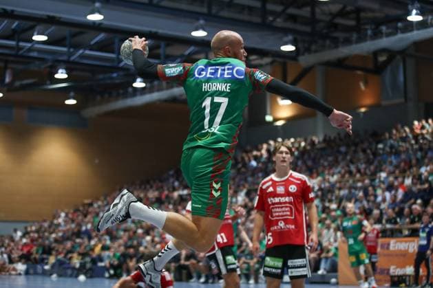 30.07.2025, xtgx, Handball, Testspiel, SC Magdeburg - Fredericia Handboldklub v.l. Tim Hornke (Magdeburg, 17) wirft Tor, Torschuetze, erzielt Tor, Treffer, scores the goal Ilsenburg