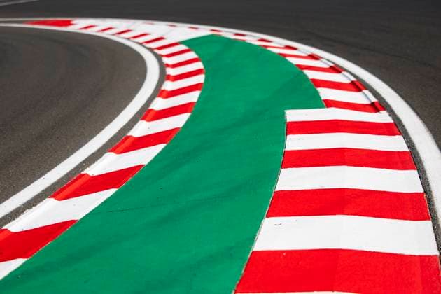 F1 - HUNGARIAN GRAND PRIX 2025 Kerb, illustration during the 2025 Formula 1 Lenovo Hungarian Grand Prix, 14th round of the 2025 FIA Formula One World Championship, WM, Weltmeisterschaft from August 1 to 3, 2025 on the Hungaroring, in Mogyorod, Hungary - MogyorodHungary  Copyright: xJulienxDelfossex