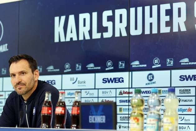 31.07.2025, xrekx, Fussball 2.Bundesliga, Karlsruher SC - Pressekonferenz v.l. Mario Eggimann Geschäftsführer Geschaeftsfuehrer (Karlsruher SC) (DFL DFB REGULATIONS PROHIBIT ANY USE OF PHOTOGRAPHS as IMAGE SEQUENCES and or QUASI-VIDEO) Karlsruhe