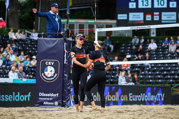 Beachvolleyball I Europameisterschaft 2025 I Gruppenphase I 31.07.2025 Svenja Müller (Deutschland) und Cinja Tillmann (Deutschland) Düsseldorf Rochusclub Düsseldorfer Tennisclub e.V. Deutschland Copyright: xLobeca JasperxLorenzx