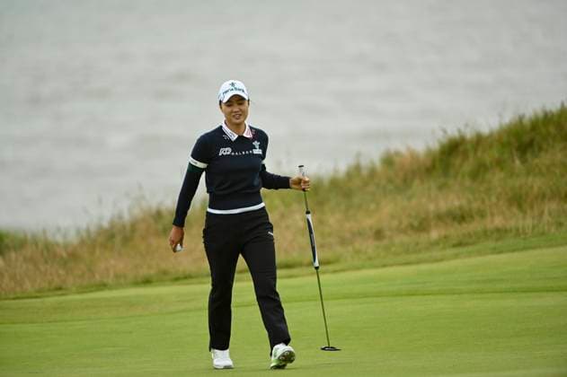 31st July 2025; Royal Porthcawl Golf Club, Porthcawl, Wales; AIG Womens Open Golf, Round 1; Minjee Lee on the 2nd green with broomstick putter  AledxHopkins