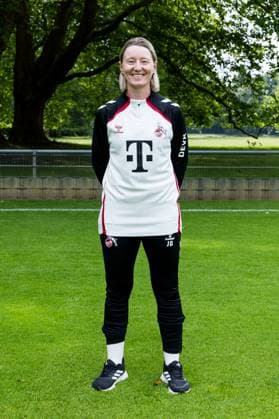 Google Pixel Frauen-Bundesliga, Mannschaftsfoto und Portraittermin; 31.07.2025 Jaqueline Dünker (Co-Trainerin 1. FC Köln) Google Pixel Frauen-Bundesliga, Mannschaftsfoto und Portraittermin Saison 2025 26, Köln, Platz 2 am 31.07.2025 Copyright: xBEAUTIFULxSPORTS Wunderlx
