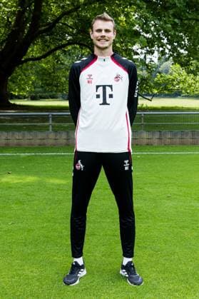 Google Pixel Frauen-Bundesliga, Mannschaftsfoto und Portraittermin; 31.07.2025 Noah Eberhardt (Co-Trainer 1. FC Köln) Google Pixel Frauen-Bundesliga, Mannschaftsfoto und Portraittermin Saison 2025 26, Köln, Platz 2 am 31.07.2025 Copyright: xBEAUTIFULxSPORTS Wunderlx