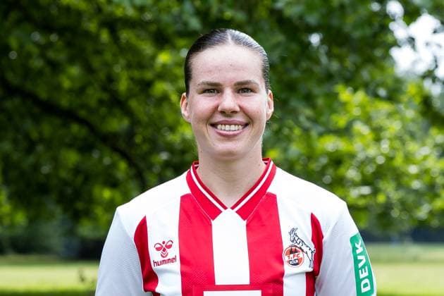 Google Pixel Frauen-Bundesliga, Mannschaftsfoto und Portraittermin; 31.07.2025 Adriana Achcinska (1. FC Köln, 9) Google Pixel Frauen-Bundesliga, Mannschaftsfoto und Portraittermin Saison 2025 26, Köln, Platz 2 am 31.07.2025 Copyright: xBEAUTIFULxSPORTS Wunderlx
