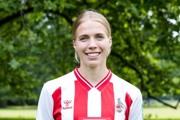 Google Pixel Frauen-Bundesliga, Mannschaftsfoto und Portraittermin; 31.07.2025 Celina Degen (1. FC Köln, 5) Google Pixel Frauen-Bundesliga, Mannschaftsfoto und Portraittermin Saison 2025 26, Köln, Platz 2 am 31.07.2025 Copyright: xBEAUTIFULxSPORTS Wunderlx