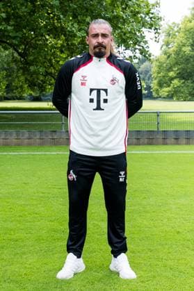 Google Pixel Frauen-Bundesliga, Mannschaftsfoto und Portraittermin; 31.07.2025 Marc Ernzer (Torwarttrainer 1. FC Köln) Google Pixel Frauen-Bundesliga, Mannschaftsfoto und Portraittermin Saison 2025 26, Köln, Platz 2 am 31.07.2025 Copyright: xBEAUTIFULxSPORTS Wunderlx