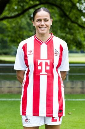 Google Pixel Frauen-Bundesliga, Mannschaftsfoto und Portraittermin; 31.07.2025 Laura Feiersinger (1. FC Köln, 27) Google Pixel Frauen-Bundesliga, Mannschaftsfoto und Portraittermin Saison 2025 26, Köln, Platz 2 am 31.07.2025 Copyright: xBEAUTIFULxSPORTS Wunderlx