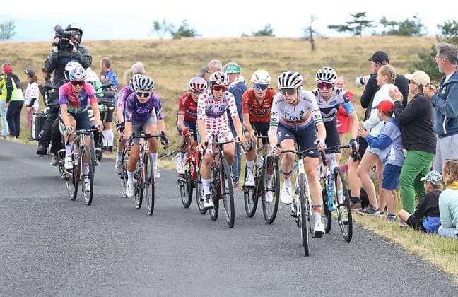 RECORD DATE NOT STATED Tour de France Femmes Zwift : Clermont-Ferrand - Ambert Thierry Larret MAXPPP - Thierry Larret Maxppp. Cyclisme. Tour de France Femmes Zwift. Etape 6 : Clermont-Ferrand - Ambert (63). Le 31 Juillet 2025. Women s Tour de france, on july 31st 2025 AUVERGNE RHONE ALPES FRANCE  Copyright: xMAXPPPxThierryxLarretx TLR202507314774 TLR202507314774