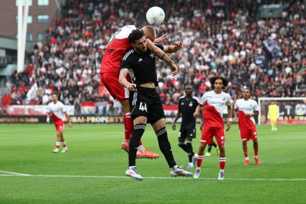 UTRECHT , 31-07-2025 , Stadium Galgenwaard , season 2025 2026 , Europa League football , Second qualifying round 2nd leg , match between FC Utrecht and Sheriff , FC Utrecht player Mike van der Hoorn, Sherrif player Alesio Mija Utrecht - Sheriff  x30324842x Copyright: