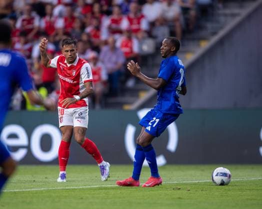 July 31, 2025, Braga, Braga, Portugal: RODRIGO ZALAZAR from SC Braga tries his luck during the UEFA Europe League 2025 26 qualification round 2 match between SC Braga and PFK Levski Sofia at Estadio Municipal de Braga on July 31, 2025 in Braga, Portugal. Braga Portugal - ZUMAl192 20250731_zsp_l192_019 Copyright: xMiguelxLemosx
