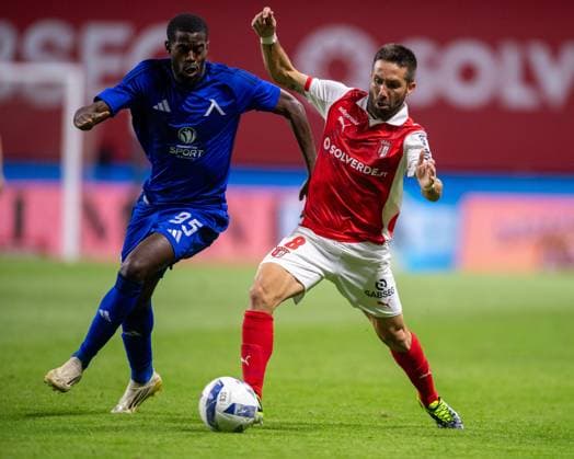 July 31, 2025, Braga, Braga, Portugal: JOAO MOUTINHO from SC Braga seen on action during the UEFA Europe League 2025 26 qualification round 2 match between SC Braga and PFK Levski Sofia at Estadio Municipal de Braga on July 31, 2025 in Braga, Portugal. Braga Portugal - ZUMAl192 20250731_zsp_l192_059 Copyright: xMiguelxLemosx