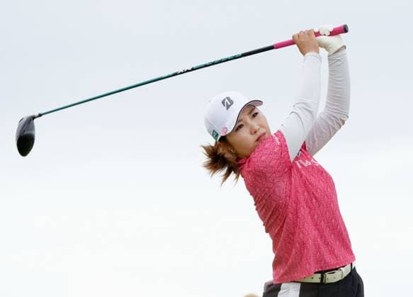 Golf: Women s British Open Ayaka Furue of Japan hits off the third tee during the second round of the Women s British Open golf tournament on Aug. 1, 2025, at Royal Porthcawl Golf Club in Wales.  A14AA0004750777P