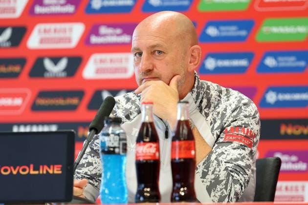 01.08.2025, xrekx, Fussball 2.Bundesliga, 1.FC Kaiserslautern - Pressekonferenz v.l. Torsten Lieberknecht Trainer (1.FC Kaiserslautern) (DFL DFB REGULATIONS PROHIBIT ANY USE OF PHOTOGRAPHS as IMAGE SEQUENCES and or QUASI-VIDEO) Kaiserslautern
