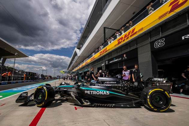 F1 - HUNGARIAN GRAND PRIX 2025 63 RUSSELL George (gbr), Mercedes AMG F1 Team W16, action during the 2025 Formula 1 Lenovo Hungarian Grand Prix, 14th round of the 2025 FIA Formula One World Championship, WM, Weltmeisterschaft from August 1 to 3, 2025 on the Hungaroring, in Mogyorod, Hungary - MogyorodHungary  Copyright: xJulienxDelfossex