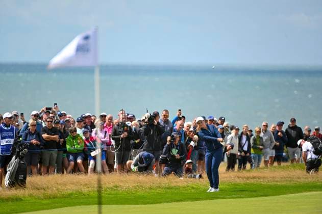 1st August 2025; Royal Porthcawl Golf Club, Porthcawl, Wales; AIG Womens Open Golf, Round 2; Lottie Woad chipping on to the 18th green  AledxHopkins