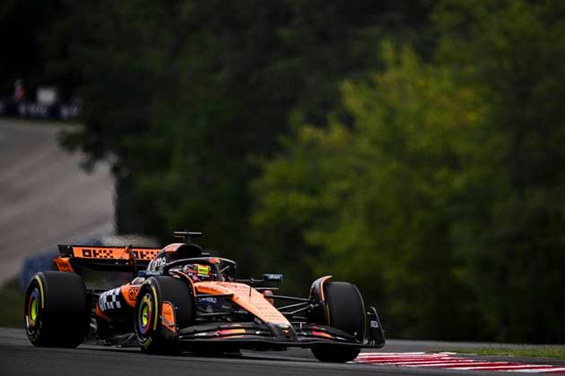 Oscar Piastri of Australia and McLaren , Practice, F1 Grand Prix of Hungary, am 01. August 2025 in Budapeste, Hungary. (Foto von Diogo Cardoso DeFodi Images) Oscar Piastri of Australia and McLaren , Practice, F1 Grand Prix of Hungary, Hungaroring on August 1, 2025 in Budapeste, Hungary. (Photo by Diogo Cardoso DeFodi Images)