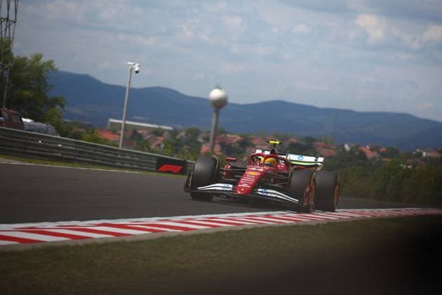 MOTORI - Formula 1 - Lenovo Hungarian Grand Prix 2025 44 Lewis Hamilton, (GRB) Scuderia Ferrari SF25, during the Hungarian GP, Budapest 31 July-4 August 2025. Formula 1 World Championship, WM, Weltmeisterschaft 2025. Hungary Hungary  Copyright: xIPAxSport ABACAx