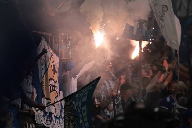 Fans des FC Schalke 04 beim Spiel der 2. Bundesliga (Saison 2025 26) FC Schalke 04 - Hertha BSC Copyright: Thomas Pakusch