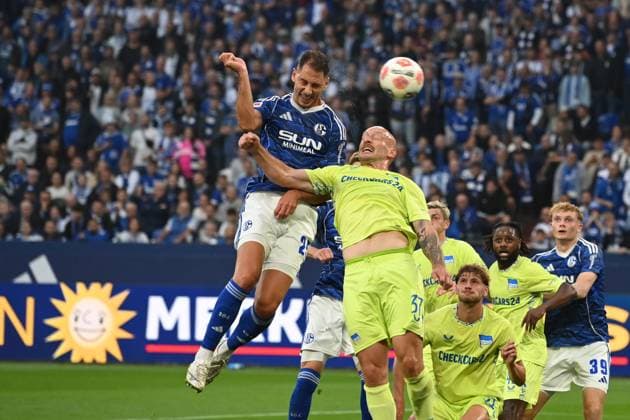 Nikola KATIC (GE) erzielt per Kopfball das or zum 2-0, Fussball 2. Bundesliga, 1. Spieltag, FC Schalke 04 (GE) - Hertha BSC Berlin (B) am 01.08.2025 in Gelsenkirchen Deutschland. DFL regulations prohibit any use of photographs as image sequences and or quasi-video Â