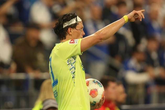 Fabian Reese (Hertha BSC Berlin) gestikuliert, Gestik waehrend des spiels der 2. Bundesliga zwischen FC Schalke 04 und Hertha BSC, Veltins-Arena am 01. August 2025 in Gelsenkirchen, Deutschland. (Foto von Oliver Kaelke DeFodi Images) +++ Fabian Reese (Hertha BSC Berlin) gestures during the 2. Bundesliga match between FC Schalke 04 and Hertha BSC at Veltins-Arena on August 1, 2025 in Gelsenkirchen, Germany. (Photo by Oliver Kaelke DeFodi Images) DFB DFL REGULATIONS PROHIBIT ANY USE OF PHOTOGRAPHS AS IMAGE SEQUENCES AND OR QUASI-VIDEO. (Photo by Oliver Kaelke DeFodi Images)