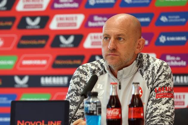 01.08.2025, xrekx, Fussball 2.Bundesliga, 1.FC Kaiserslautern - Pressekonferenz v.l. Torsten Lieberknecht Trainer (1.FC Kaiserslautern) (DFL DFB REGULATIONS PROHIBIT ANY USE OF PHOTOGRAPHS as IMAGE SEQUENCES and or QUASI-VIDEO) Kaiserslautern