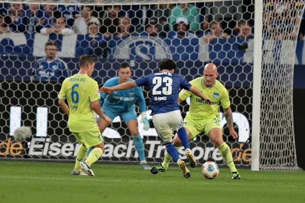 Soufiane El-Faouzi (FC Schalke 04) beim Spiel der 2. Bundesliga (Saison 2025 26) FC Schalke 04 - Hertha BSC Copyright: Thomas Pakusch