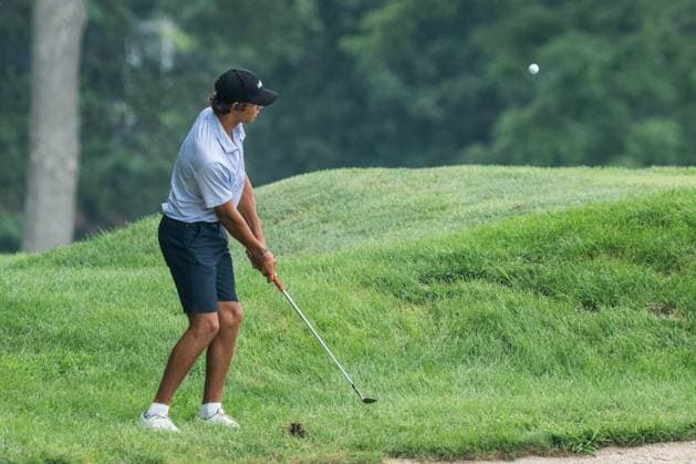 August 1, 2025, West Lafayette, Indiana, USA: CHARLIE WOODS chips onto the green on the final day of the PGA, Golf Herren Junior Championships on August 1, 2025, at the Birck Boilermaker Golf Complex in West Lafayette, Ind. West Lafayette USA - ZUMAw145 20250801_zsp_w145_028 Copyright: xDavidxWegielx